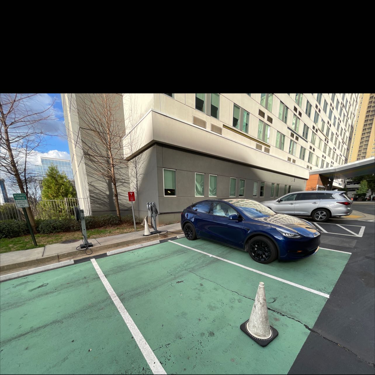 Aloft Hotel - Tesla-0