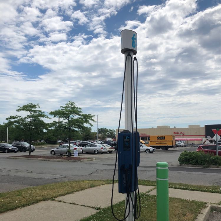 FLO - Canadian Tire - Mississauga Dundas St.-1