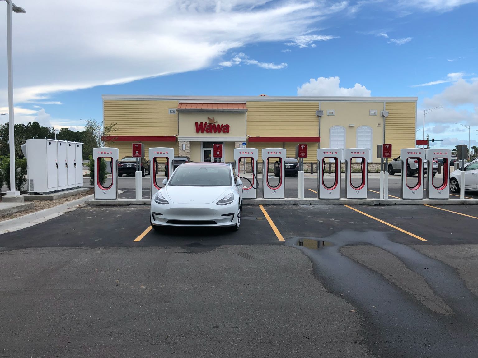 Jacksonville - Gate Parkway, FL Supercharger-1