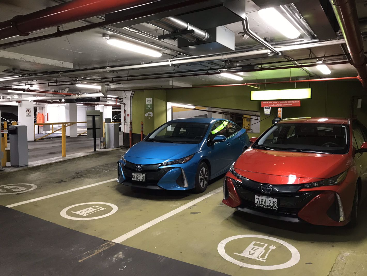 Yonge & Eglinton Centre-1